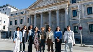 Quim, Alba, Cayetana, Rougui, Lucía, Yoel, Alaey Sonsoles han pedido a los diputados y diputadas de la Comisión de Juventud e Infancia que su voz, demandas y propuestas sean tenidas en cuenta.