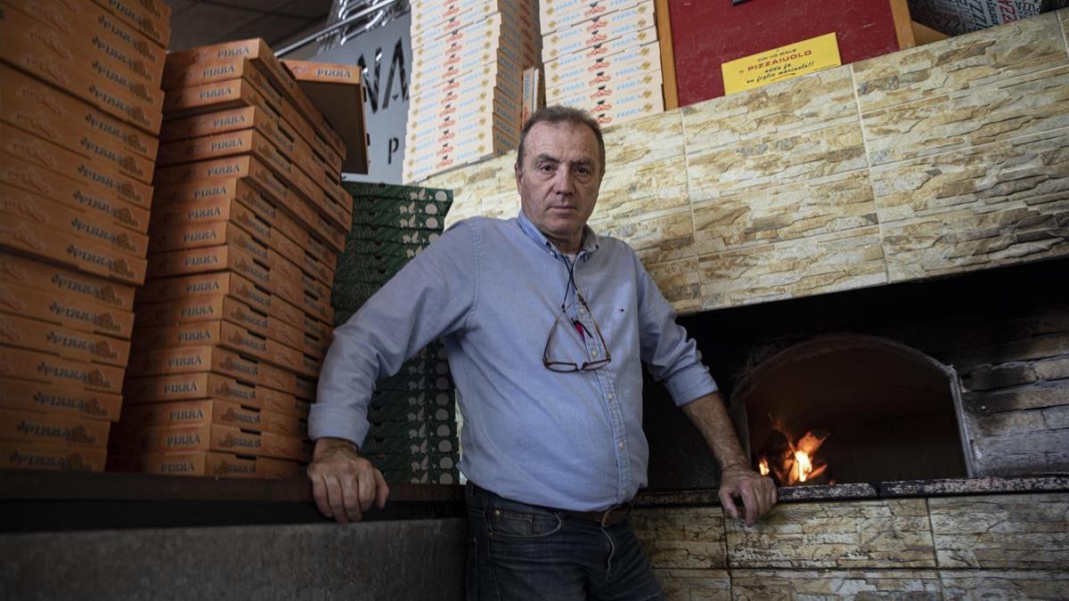 Girona 30 04 2021  Carmine Melisse  propietario de la pizzeria Bella Napoli  quien a presentado una demanda a la aseguradora por perdidas y cierre por el Covid  Autor  David Aparicio Fita