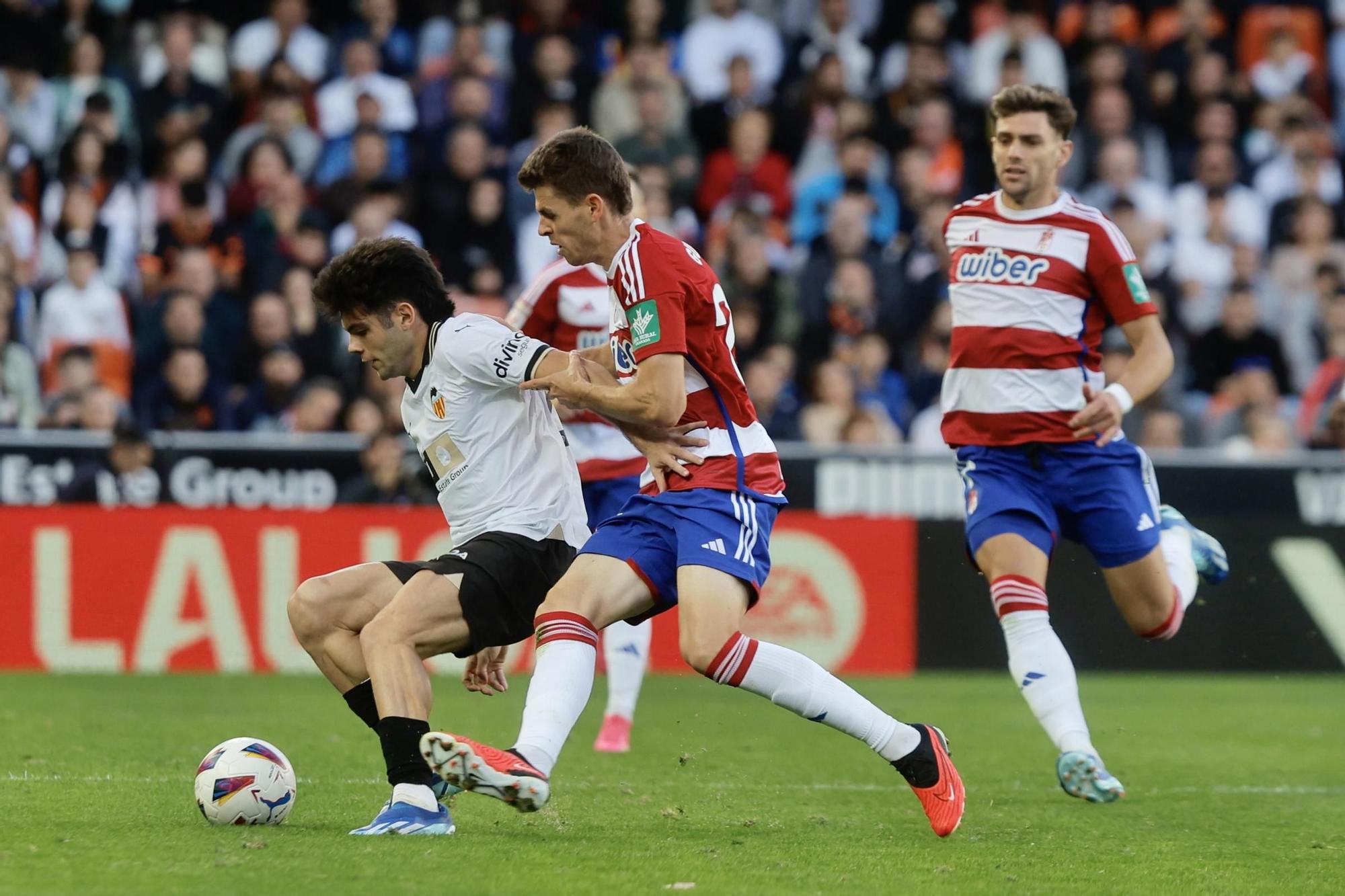 Valencia CF - Granada CF en imágenes