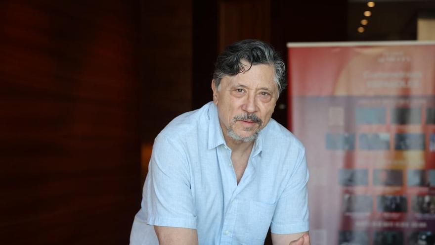 Carlos Bardem presenta un corto en Alicante y defiende a los profesores en huelga: "Si hace falta, nos unimos a ellos"