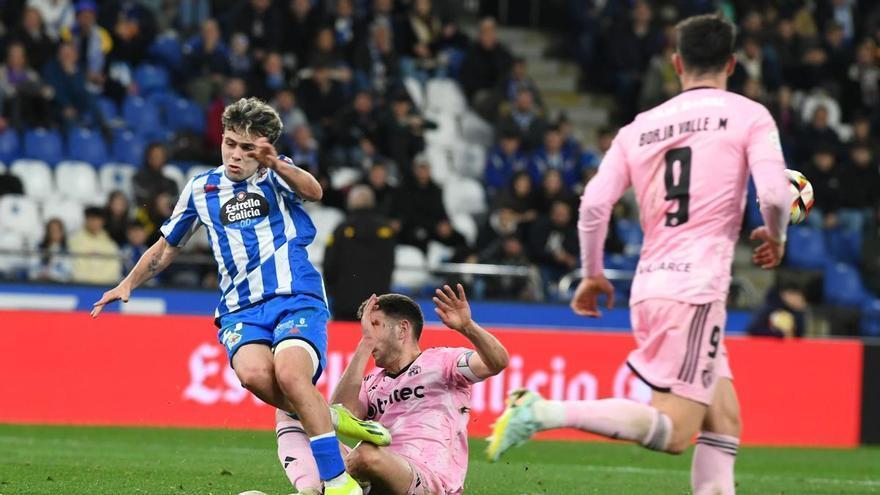 El hambre de Abegondo manda en Riazor