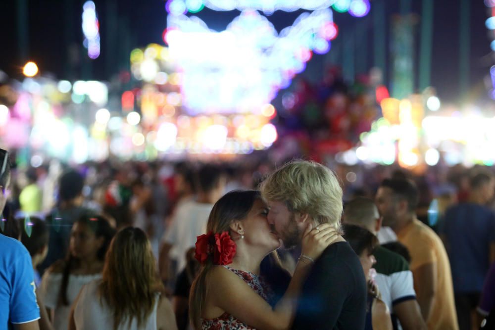 Noche del jueves en el Real de la Feria