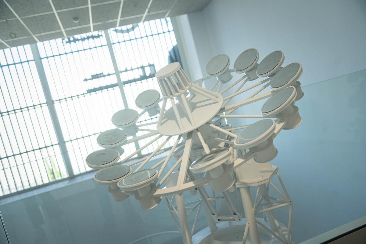 Maqueta del telescopio ELF ubicada en las oficinas de IACTec