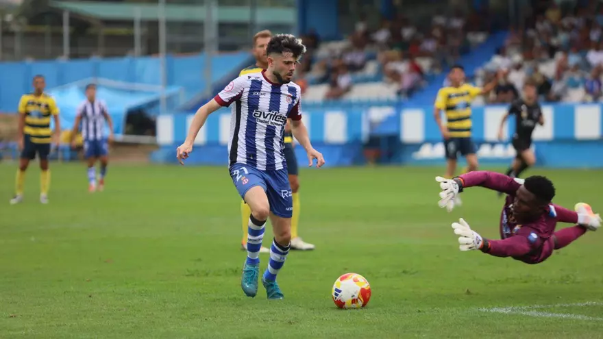 El apático Avilés es castigado en el campo del Mosconia (3-0)