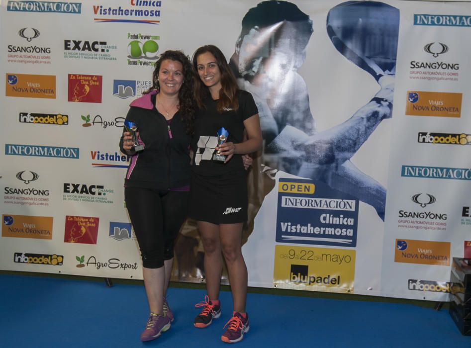 Subcampeonas de 4ª femenina. Rebeca Gomariz y Esther González