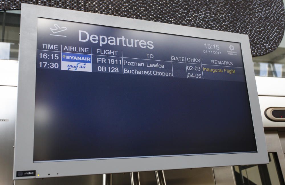 Llegada del primer vuelo entre Poznan y Castelló