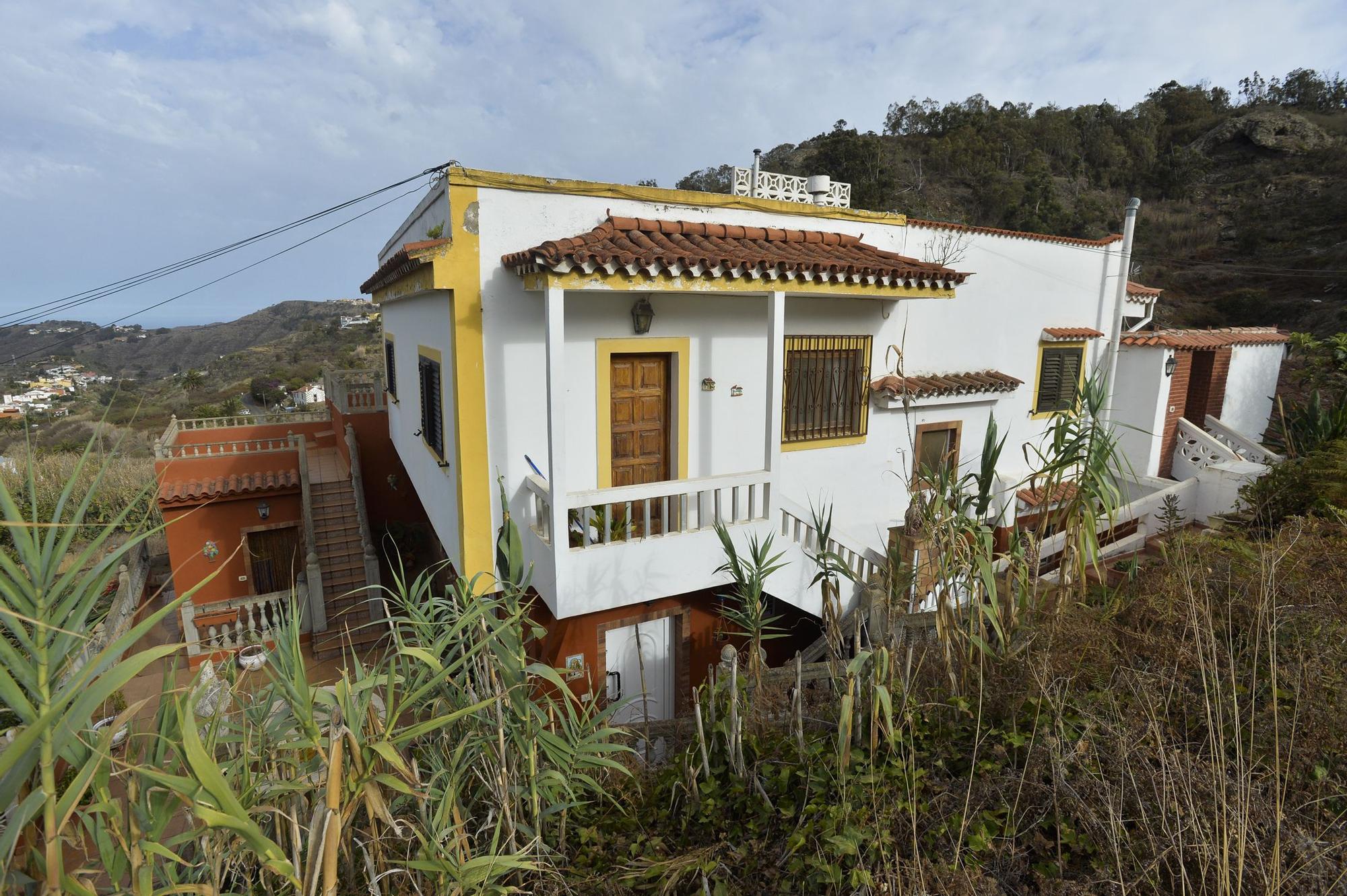 La Guardia Civil registra una vivienda en Teror en relación al taxista desaparecido