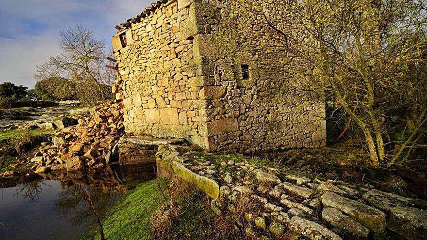 Molino Matarranas de Villamor de Cadozos.