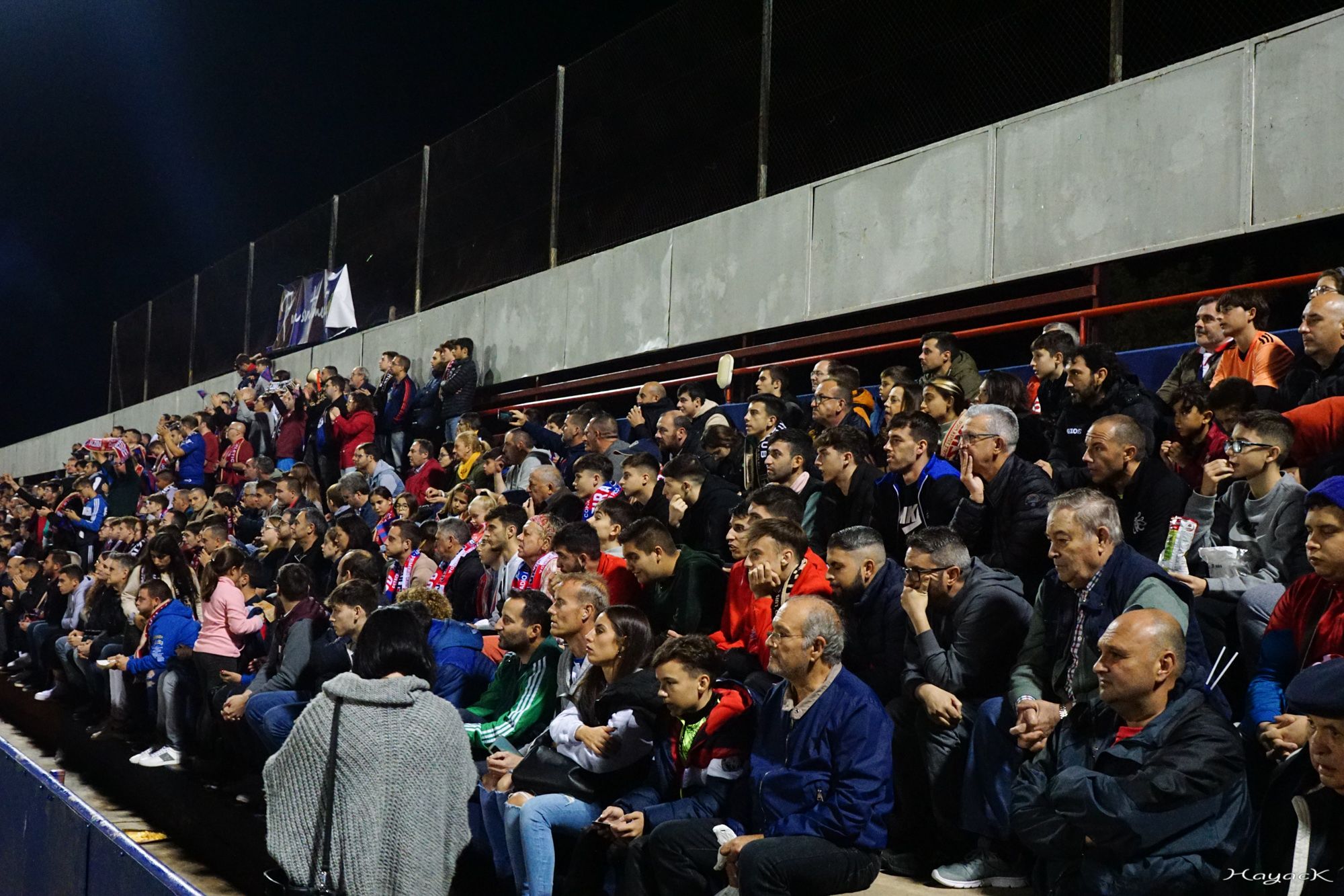 Las imágenes que dejó el partido entre el Alzira y el Athletic Club