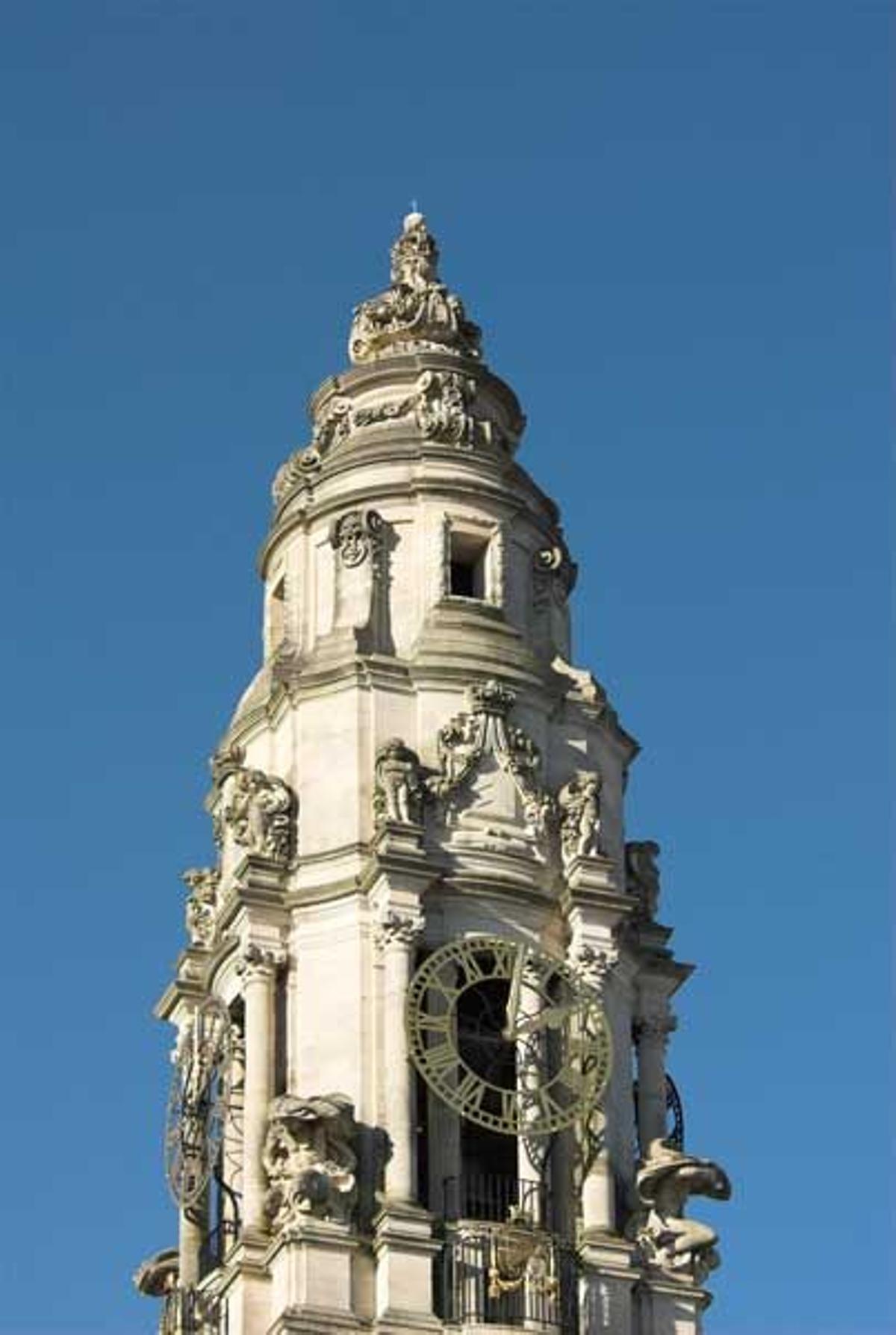 Detalle del Centro Cívico de Cardiff, en el centro de la ciudad.