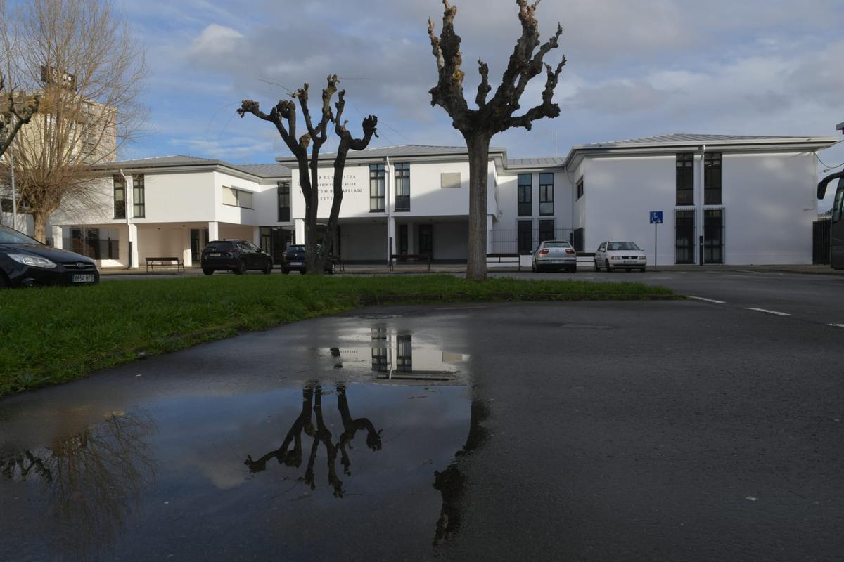 Medio centenar de alumnos afectados por un brote de gastroenteritis en el IES de Elviña en A Coruña