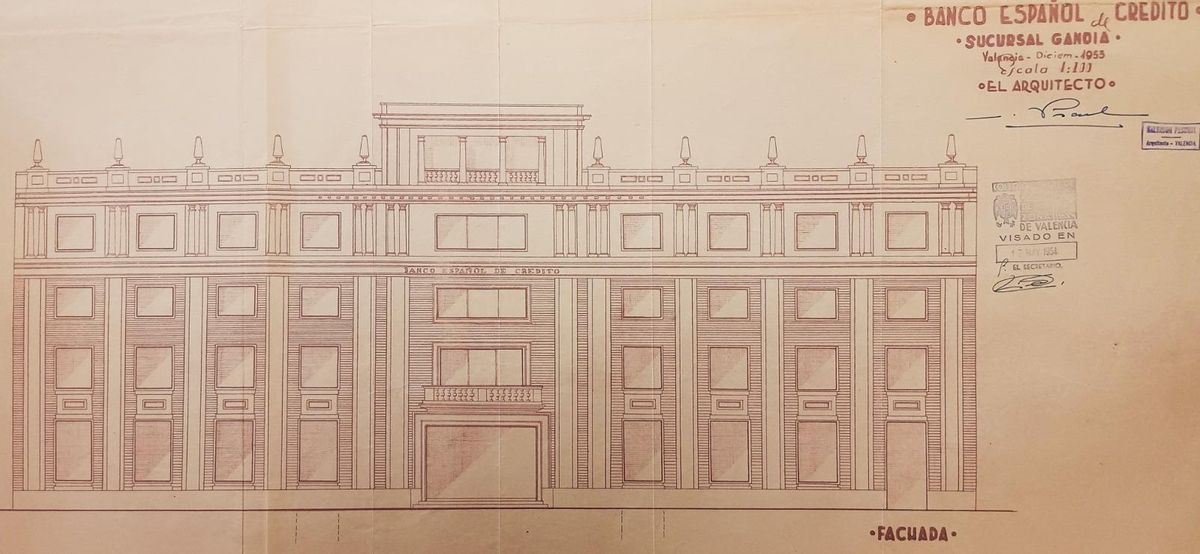 Fachada según el proyecto visado por el ayuntamiento.