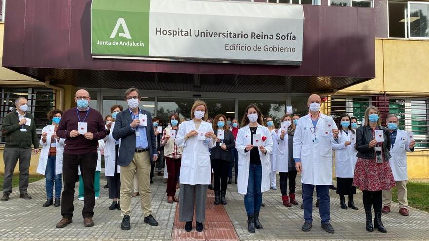 Profesionales del hospital Reina Sofía que han contribuido a la donación.