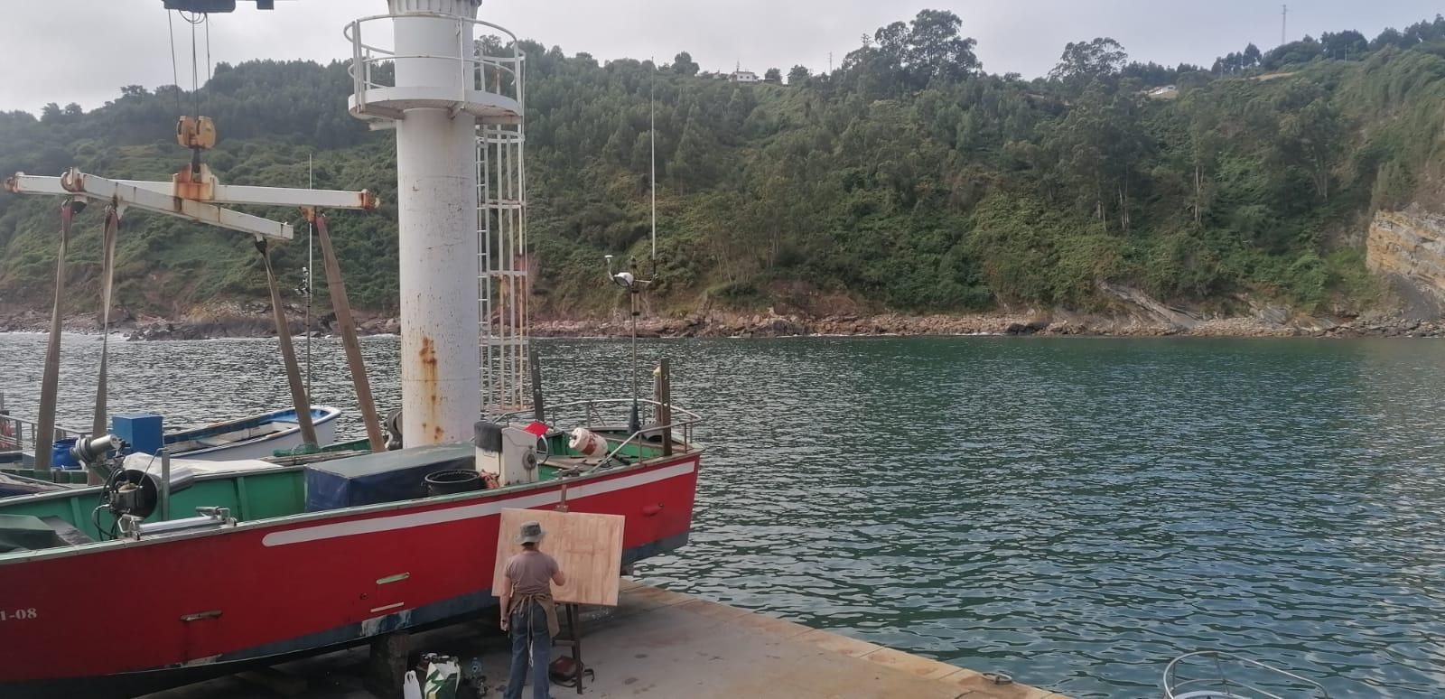 Tazones está hecho un pincel: así fue la gran cita de pintura al aire libre de la localidad marinera