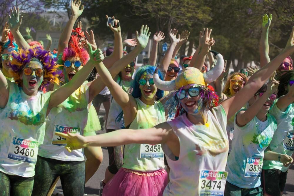 La primera edición de «FestiRun» combina deporte y diversión en una carrera que logró reunir a multitud de personas