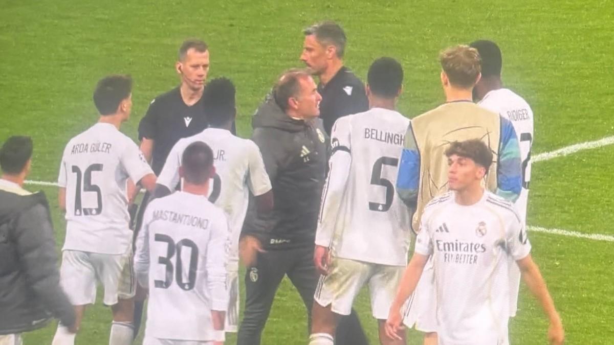 Los jugadores del Madrid se fueron a por Vinčić