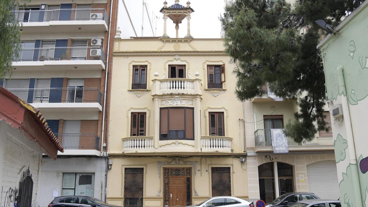 El edificio histórico adquirido por el ayuntamiento de Paiporta con el superávit municipal