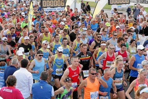 9.000 Läufer aus 49 Ländern gingen am Sonntag den 15.10. an den Start. In der Marathon Disziplin gingen die Deutschen leer aus.