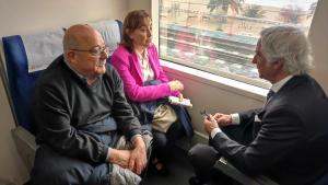 Sílvia Paneque, consellera de Territori de la Generalitat, en el primer tren de Tarragona a Barcelona en cinco meses.