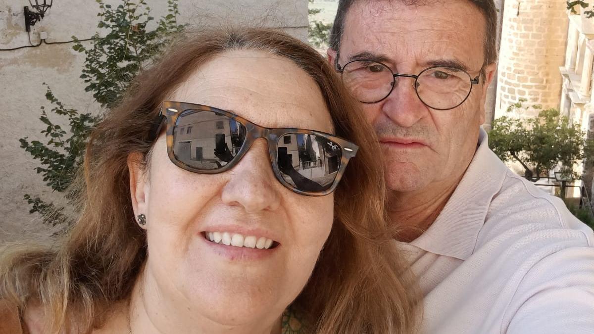 José Julián González i la seva dona, Ana, a Yeste, un poble d’Albacete.