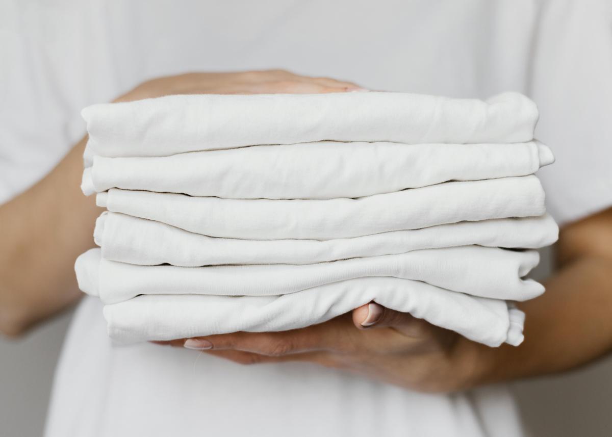 Blancura sin igual: Descubre el mejor detergente para ropa blanca según la OCU