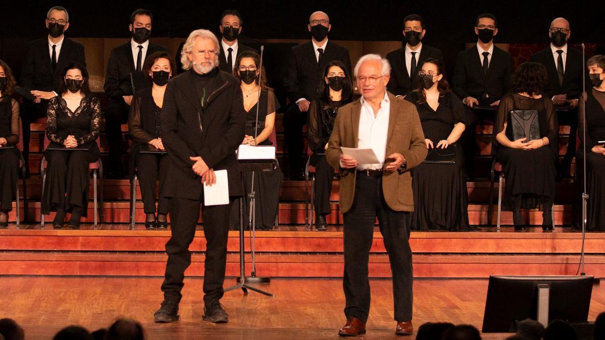 Los hermanos Jaume y Xavier Gramona, en la celebración del centenario de su bodega, este lunes en el Palau de la Música.