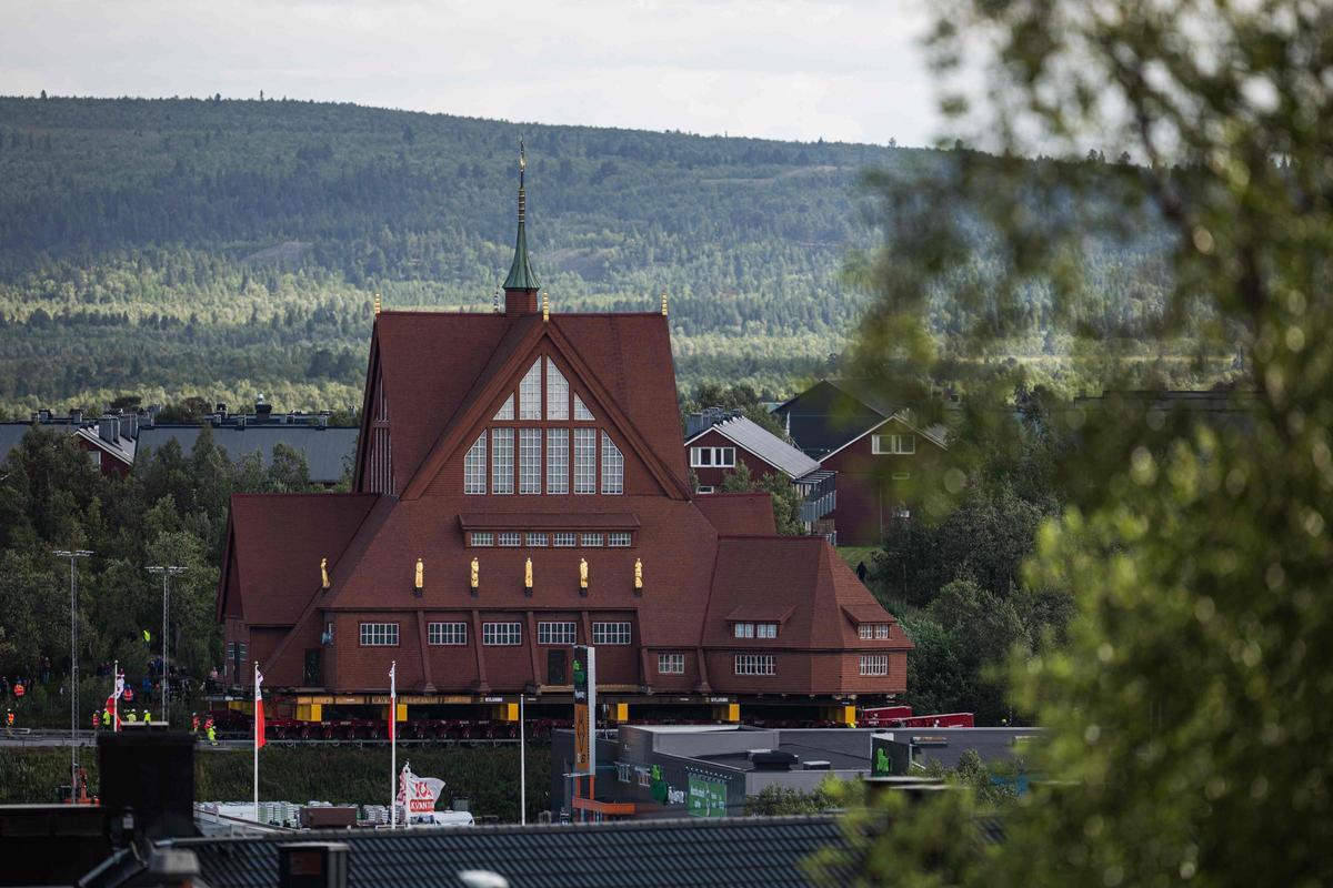 Traslado de la iglesia de Kiruna (Suecia).