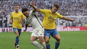 Lance de partido entre el Real Madrid y Las Palmas