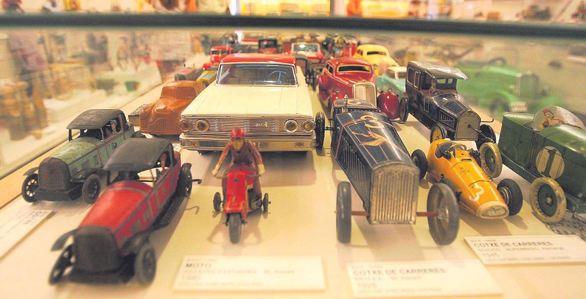 Vehicles del Museu del Joguet de Figueres.