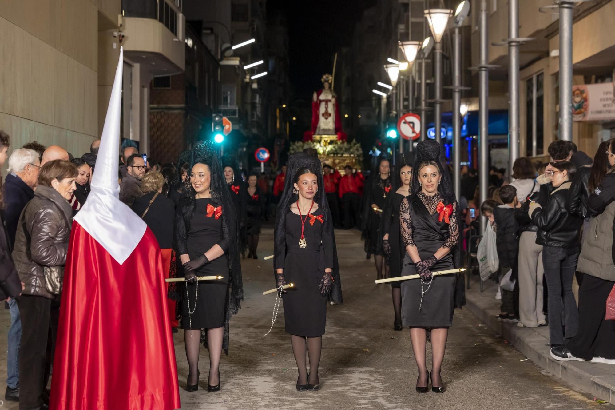 Las imágenes del Martes Santo en Torrevieja, aquí
