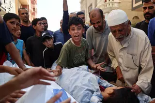 Israel asesina a seis niños que hacían cola por agua en Gaza