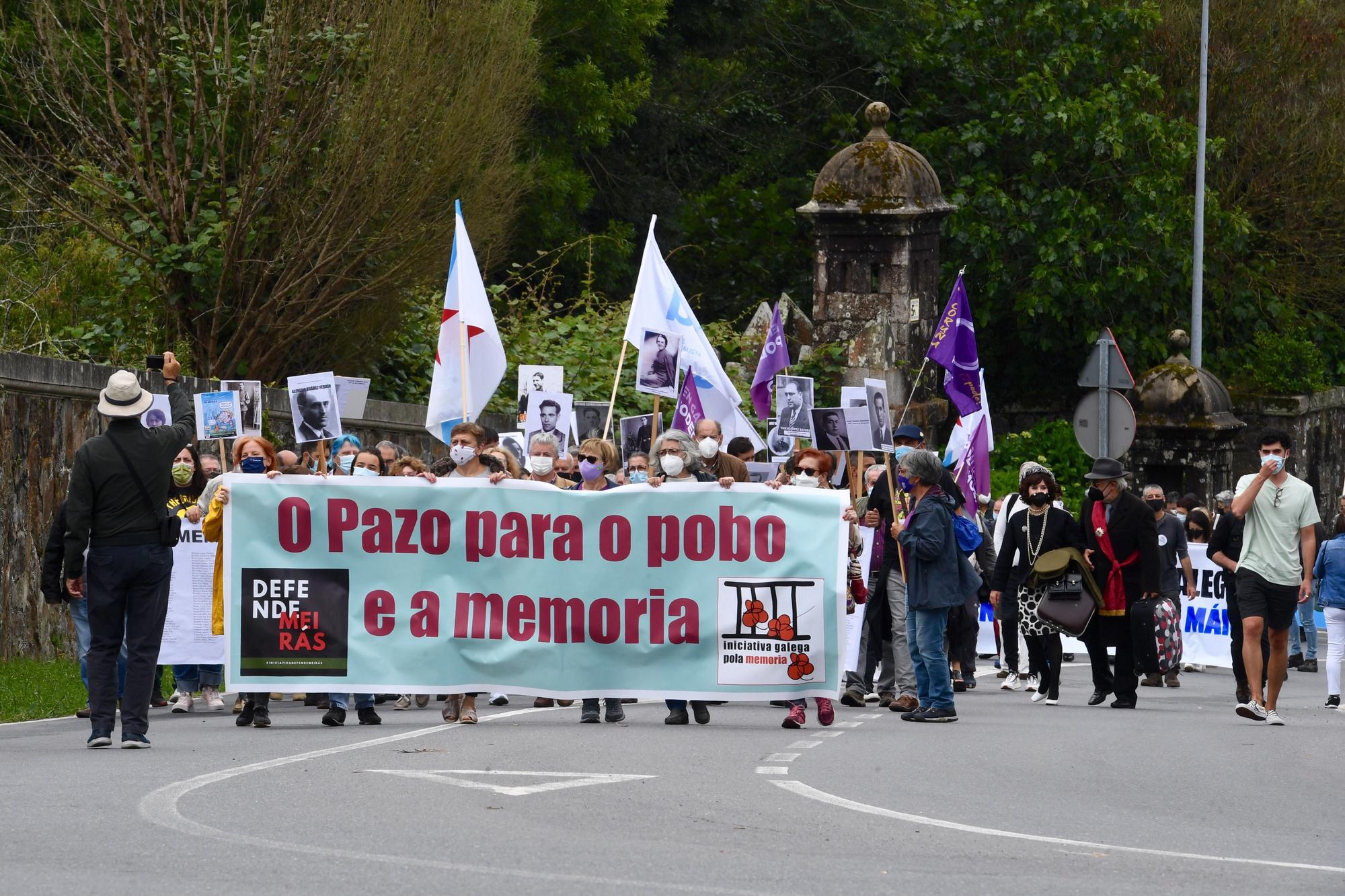 Más de 300 personas se manifiestan contra "nuevo expolio" en Pazo de Meirás