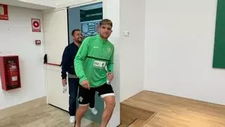 Raúl Guti se plantea dejar el Elche y regresar al Zaragoza