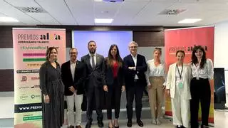Los premios Alva, una forma arraigar el talento joven a Extremadura