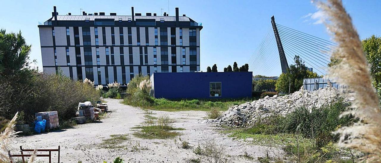 Edificio ya existente en
 Tafisa, al que se sumarán
 otros dos, hasta alcanzar
las 220 viviendas. |   // G. S..