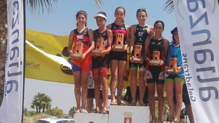 Triatlón Más de 270 escolares participan en el IV Triatlón de Almenara