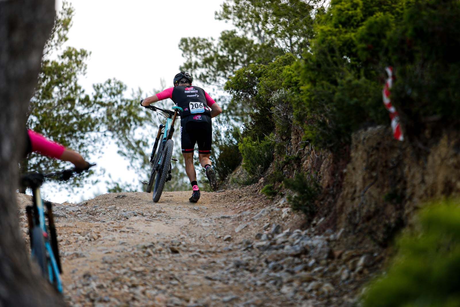 Victorias para Francisco José Medina y Laura Ríos en el Trofeo BTT Portinatx