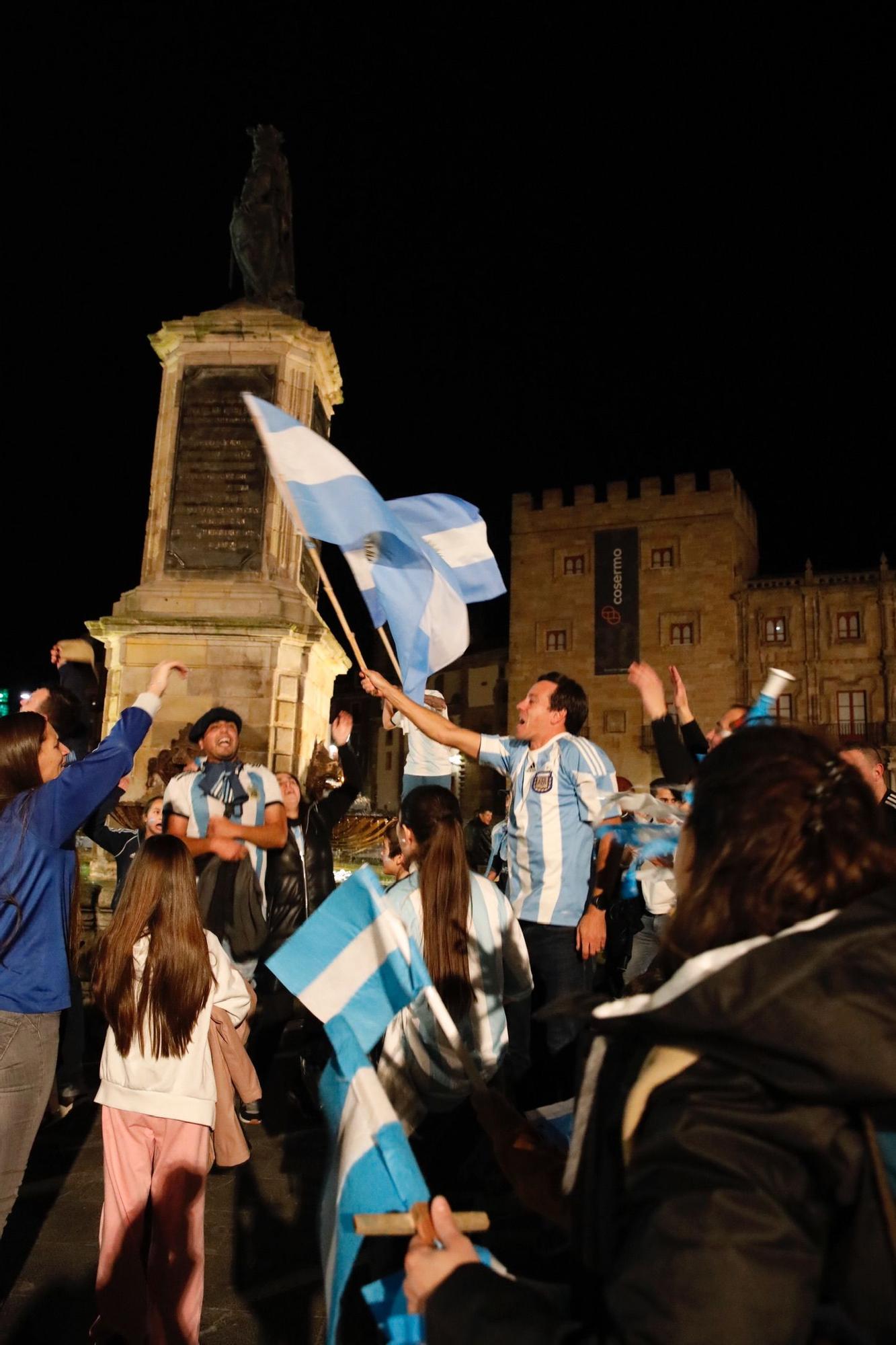 En imágenes: Gijón celebra el Mundial de Argentina como propio