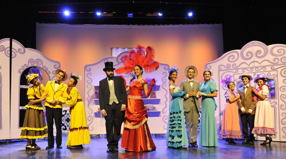 Manresa Teatre Musical posa en escena el clàssic musical ''Hello Dolly''