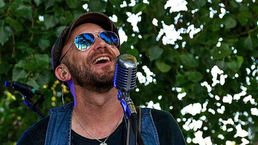 Dani Barreiro & Friends actuará el domingo en A Praíña de Couso.