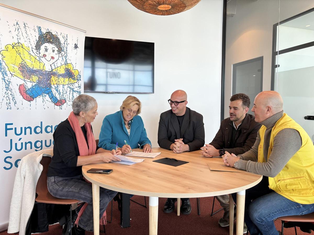 Fundación Satocan y ACUFADE abren TIBICENA en Las Ramblas Centro: tecnología y humanidad para evolucionar la atención a la dependencia