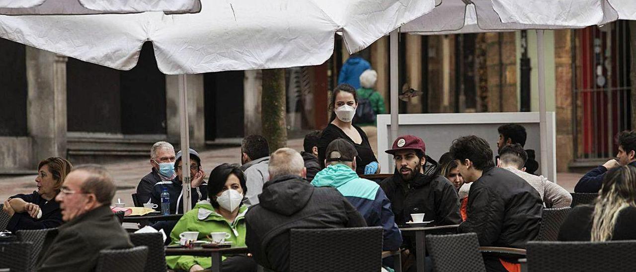 Una terraza de hostelería de Oviedo.