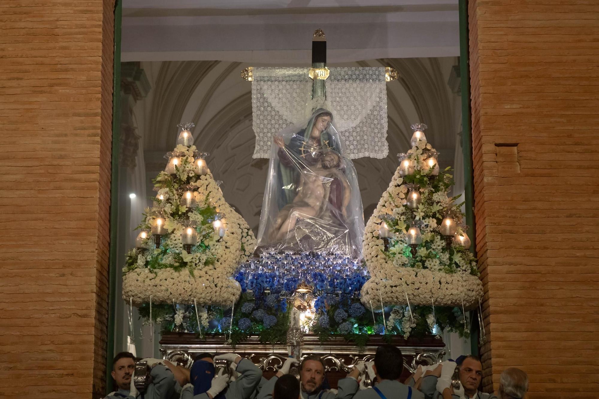 Las imágenes de la procesión de la Virgen de la Piedad el Lunes Santo en Cartagena