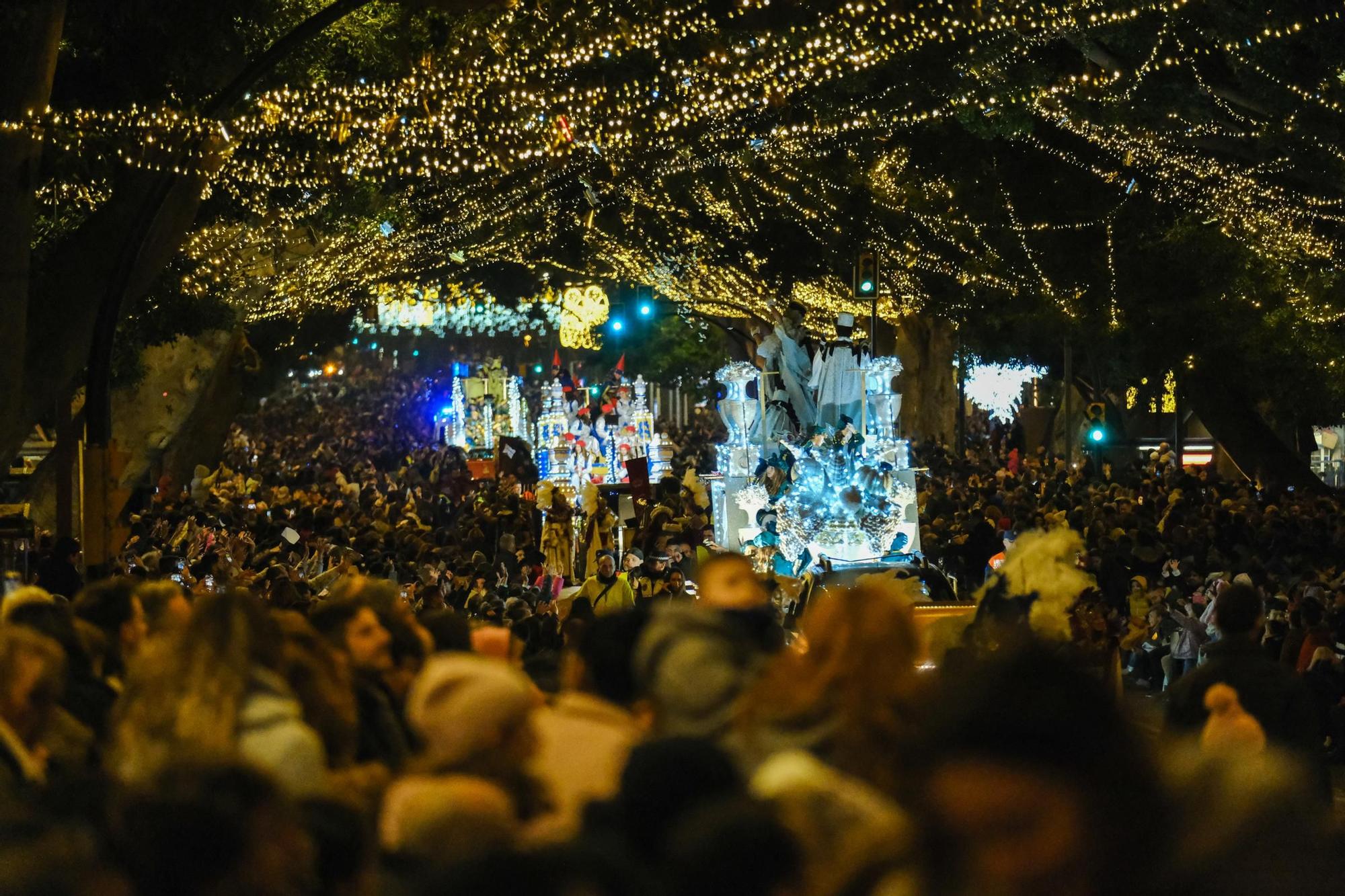 La Cabalgata de los Reyes Magos de Málaga 2024, en imágenes