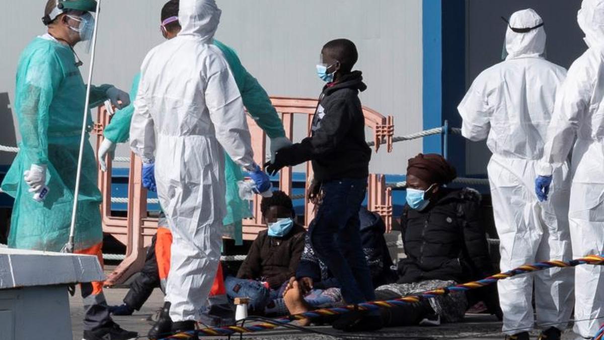 Llegada de inmigrantes a Canarias se desploma la primera quincena de febrero