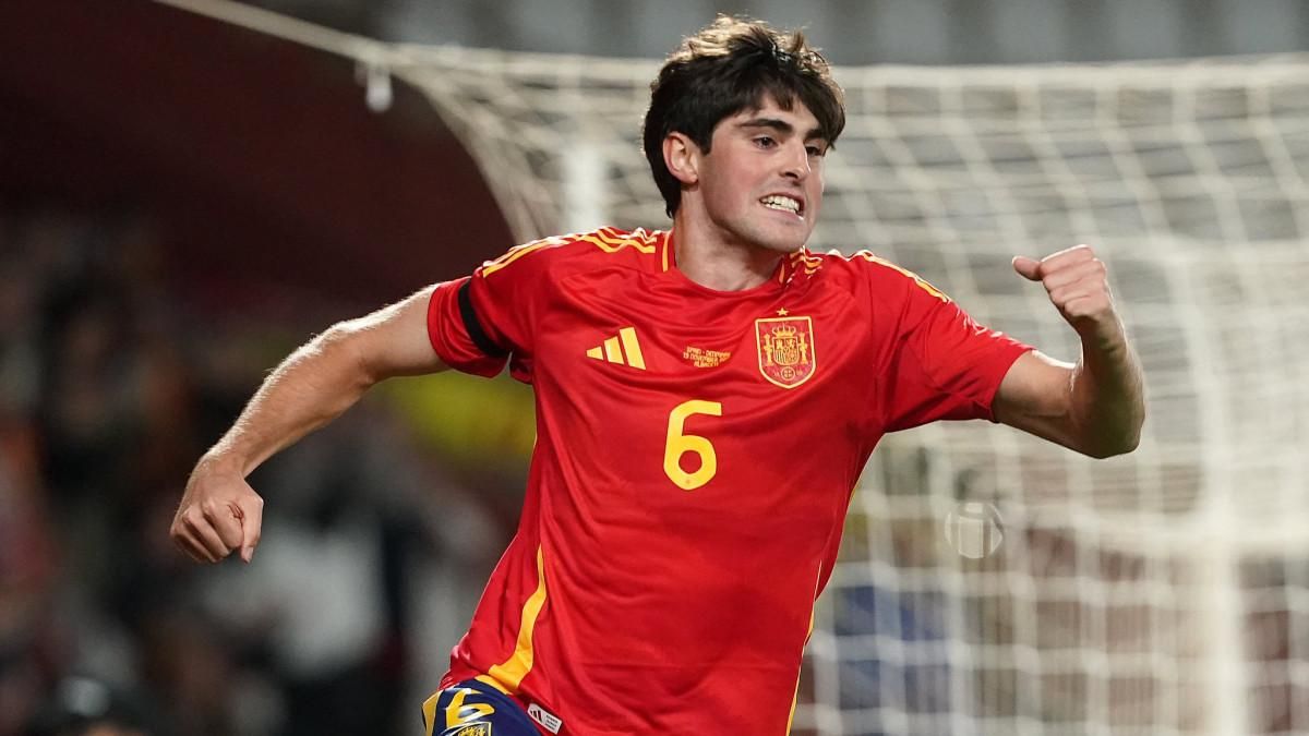 El Villarreal, Javi Guerra y el Valencia, un triángulo de mucho interés para los amarillos