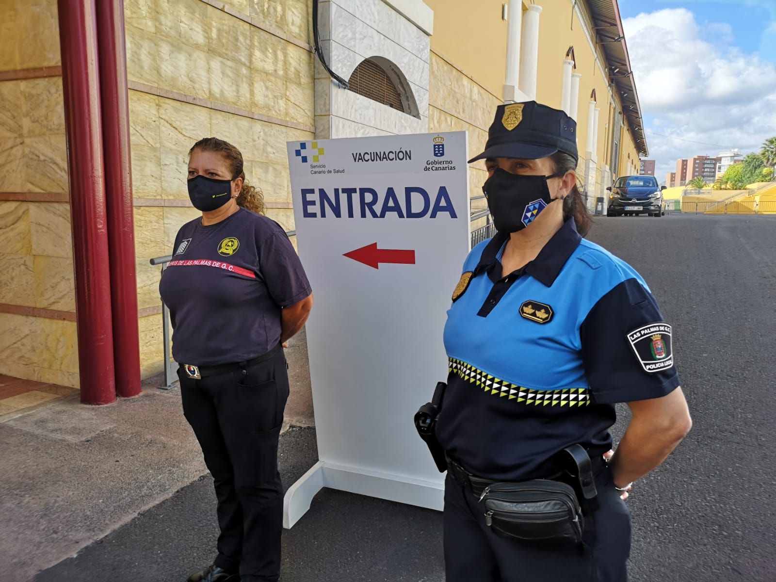 Comienza la vacunación de la Policía Local y los Bomberos de Las Palmas de Gran Canaria