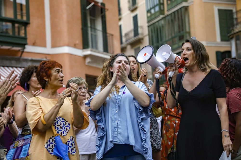 Concentraciones en Palma y en Cala Rajada en contra de la manada alemana