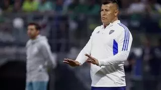 Almirón toma "decisión personal" de no seguir dirigiendo a Boca Juniors