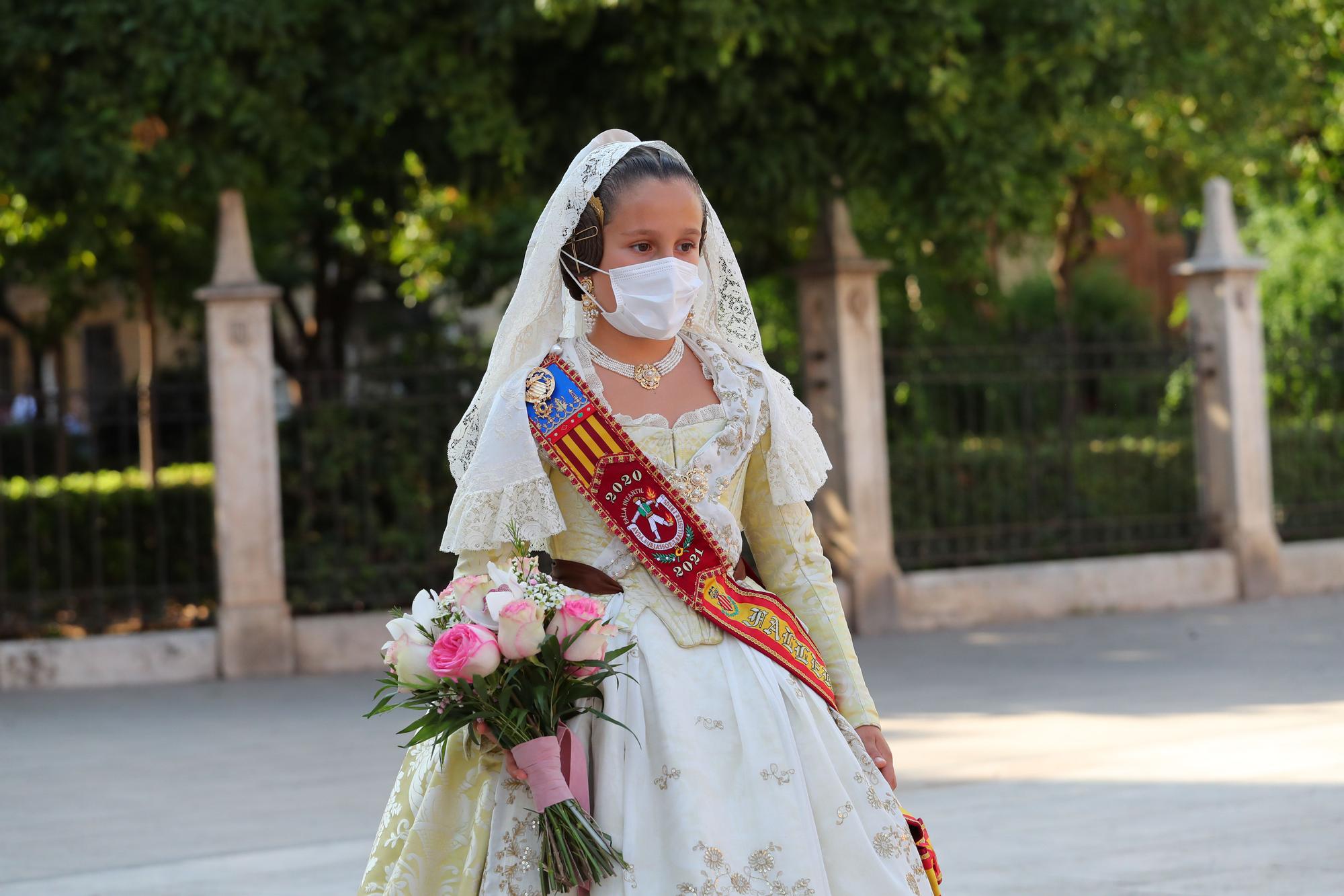 Búscate en la ofrenda por la calle caballeros de las 17:00 a las 18:00